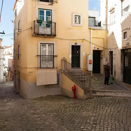 Alfama Vintage Apartments By Altido * 리스본