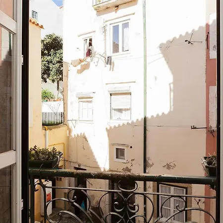 아파트 Alfama Vintage Apartments By Altido 리스본