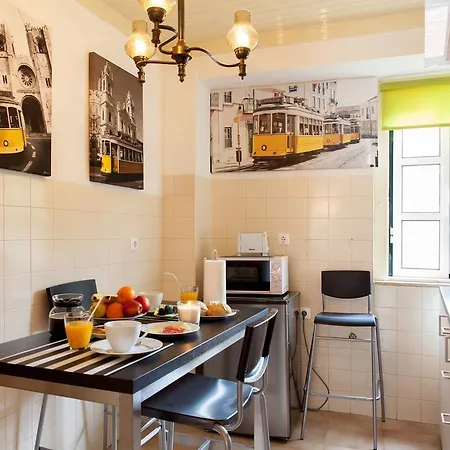 Alfama Vintage Apartments By Altido Apartment